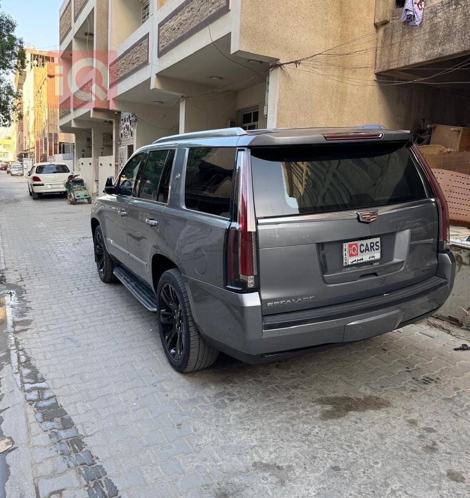 كاديلاك اسكاليد